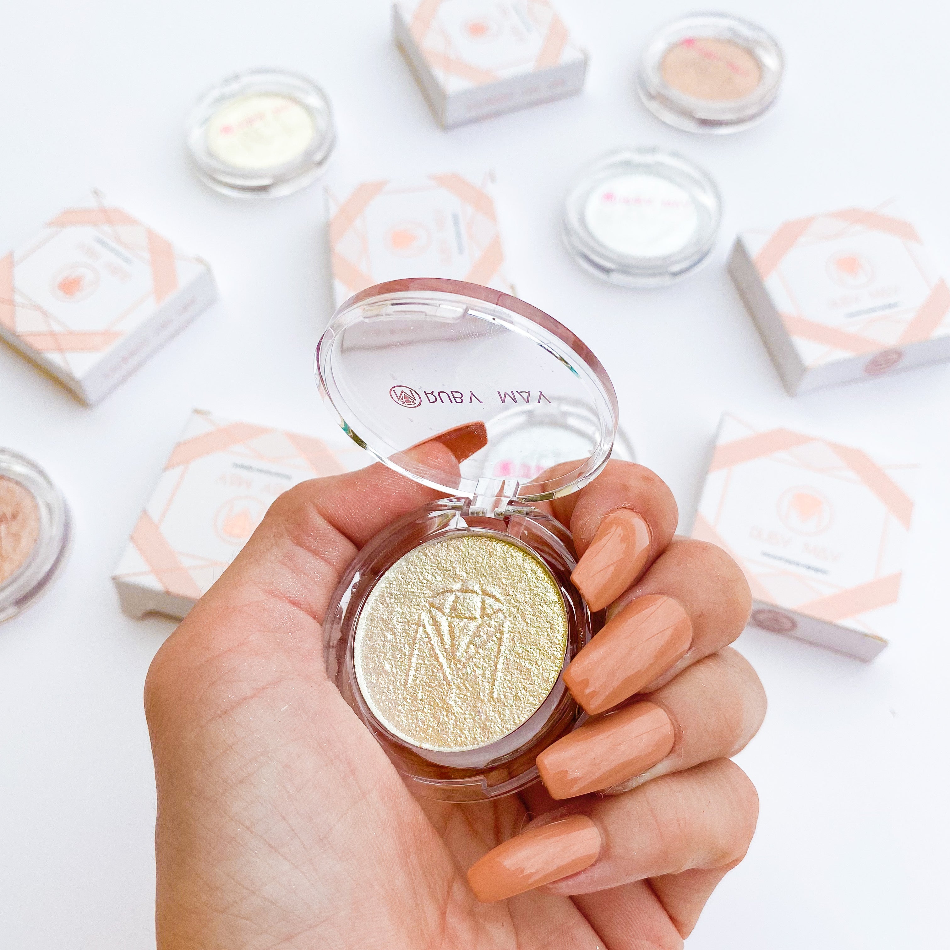 RUBY MAY Diamond Sparkle Highlighter