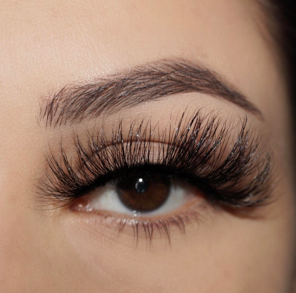 COACHELLA 25mm Mink Lashes